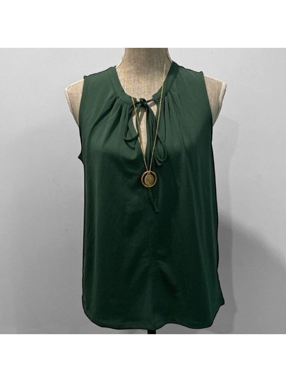 H&M Green Sleeveless top